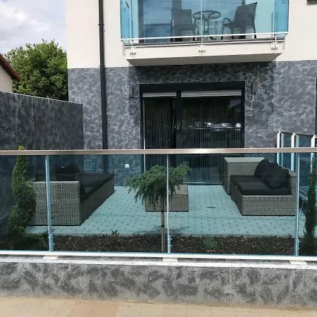 Orient Apartment