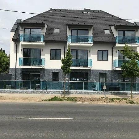 Orient Apartment