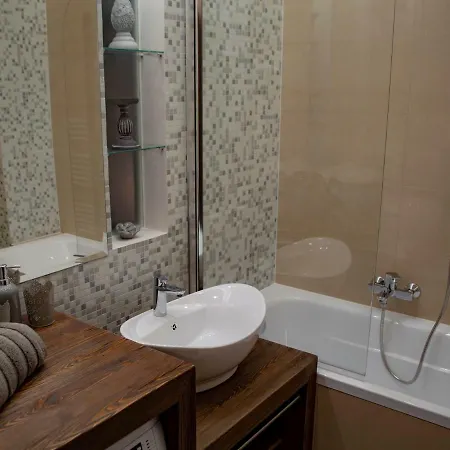 Apartment Orient